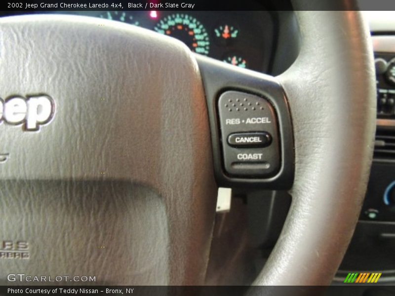 Black / Dark Slate Gray 2002 Jeep Grand Cherokee Laredo 4x4