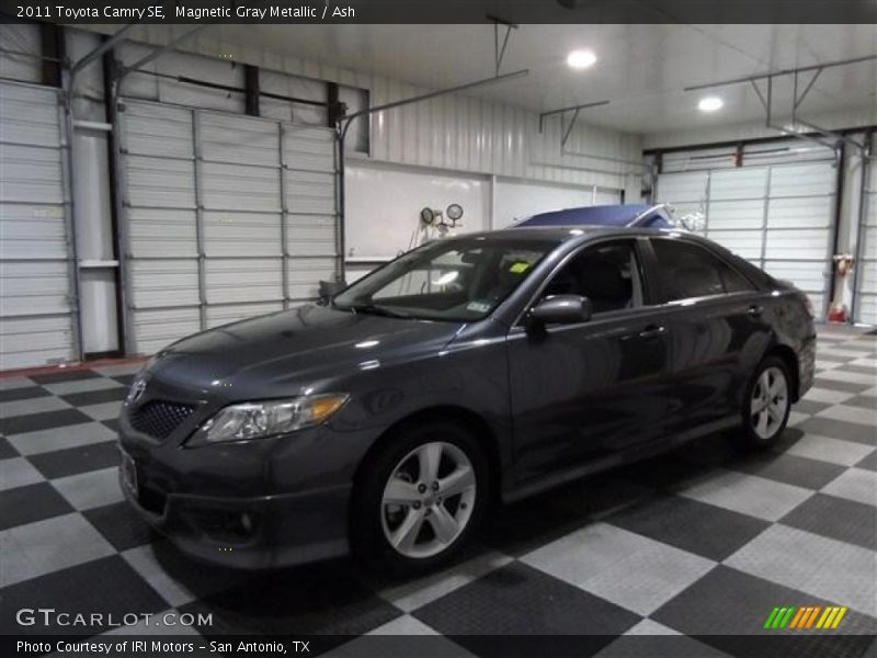 Magnetic Gray Metallic / Ash 2011 Toyota Camry SE
