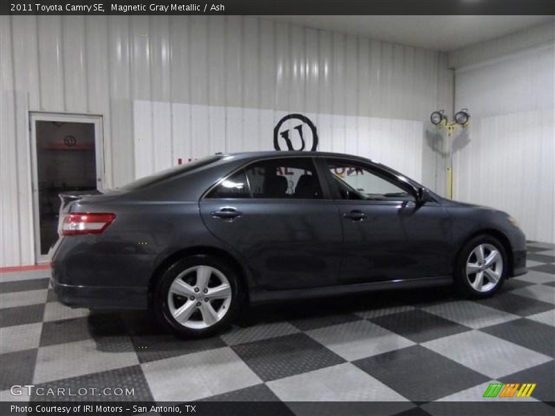 Magnetic Gray Metallic / Ash 2011 Toyota Camry SE