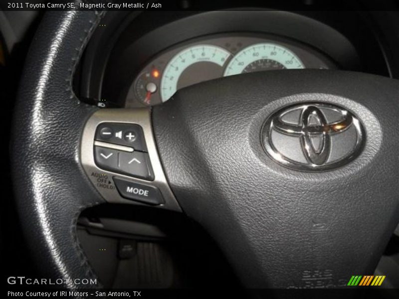 Magnetic Gray Metallic / Ash 2011 Toyota Camry SE