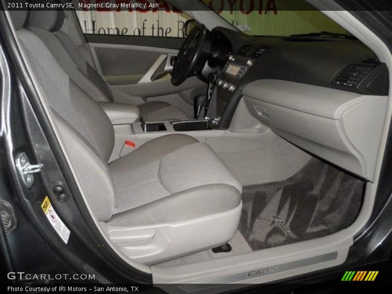 Magnetic Gray Metallic / Ash 2011 Toyota Camry SE