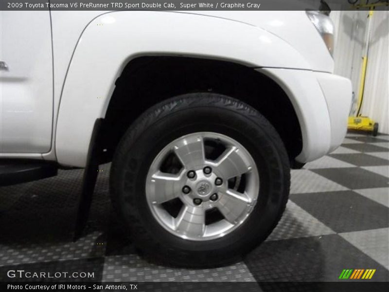 Super White / Graphite Gray 2009 Toyota Tacoma V6 PreRunner TRD Sport Double Cab