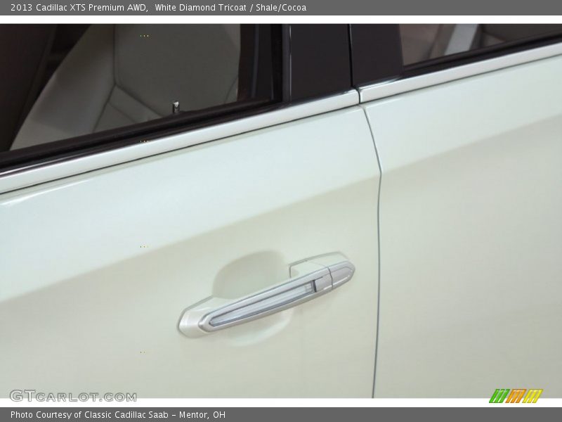 White Diamond Tricoat / Shale/Cocoa 2013 Cadillac XTS Premium AWD