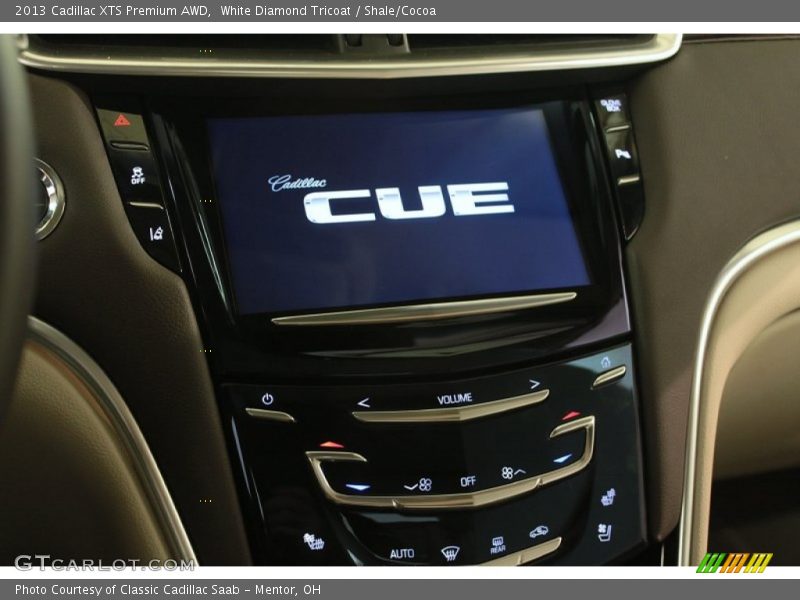 White Diamond Tricoat / Shale/Cocoa 2013 Cadillac XTS Premium AWD