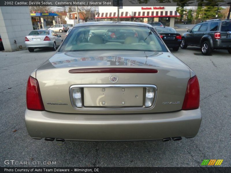 Cashmere Metallic / Neutral Shale 2002 Cadillac DeVille Sedan