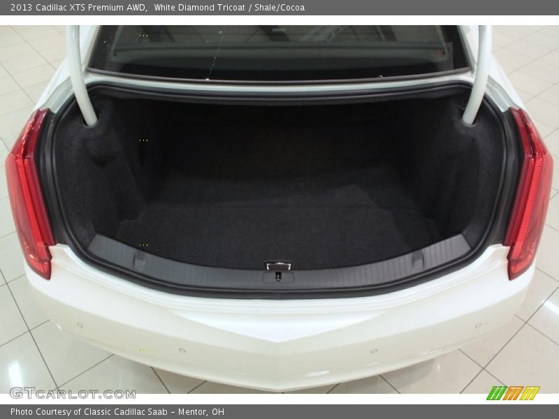 White Diamond Tricoat / Shale/Cocoa 2013 Cadillac XTS Premium AWD