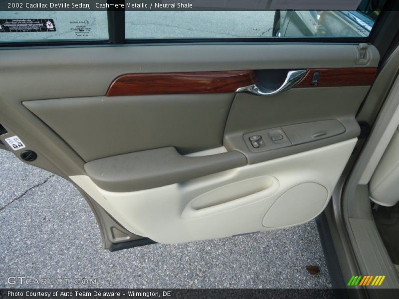 Cashmere Metallic / Neutral Shale 2002 Cadillac DeVille Sedan