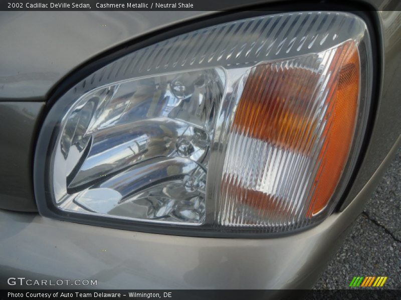 Cashmere Metallic / Neutral Shale 2002 Cadillac DeVille Sedan