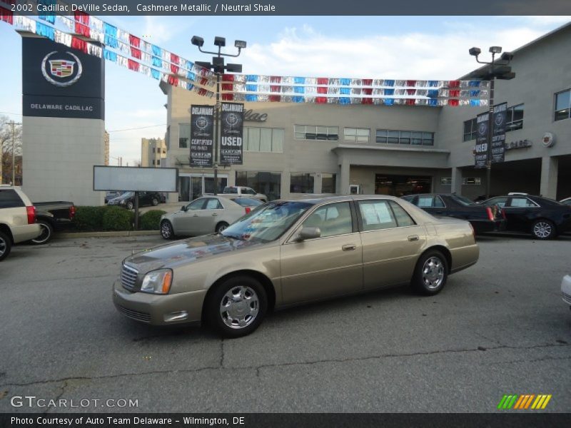 Cashmere Metallic / Neutral Shale 2002 Cadillac DeVille Sedan