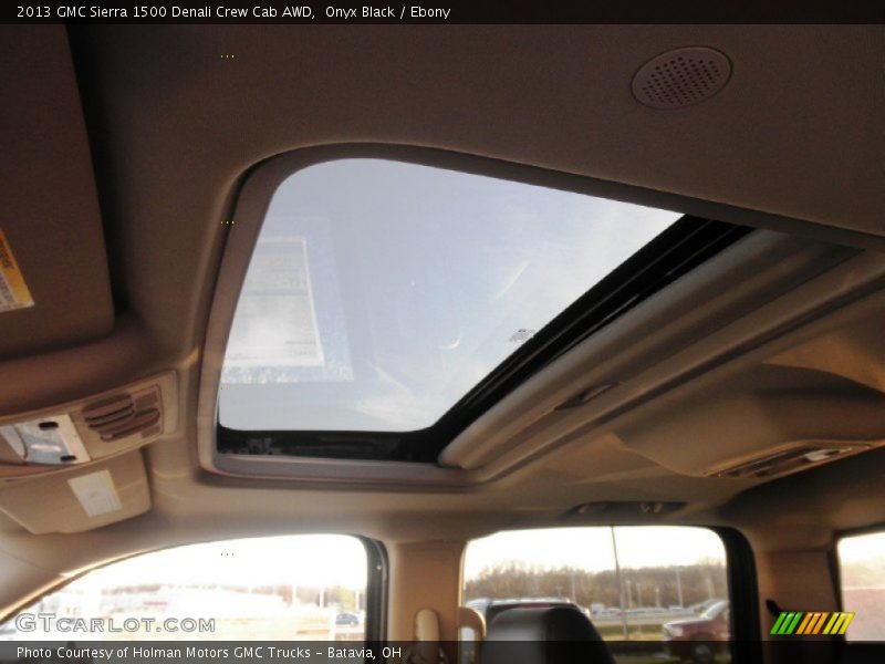 Sunroof of 2013 Sierra 1500 Denali Crew Cab AWD