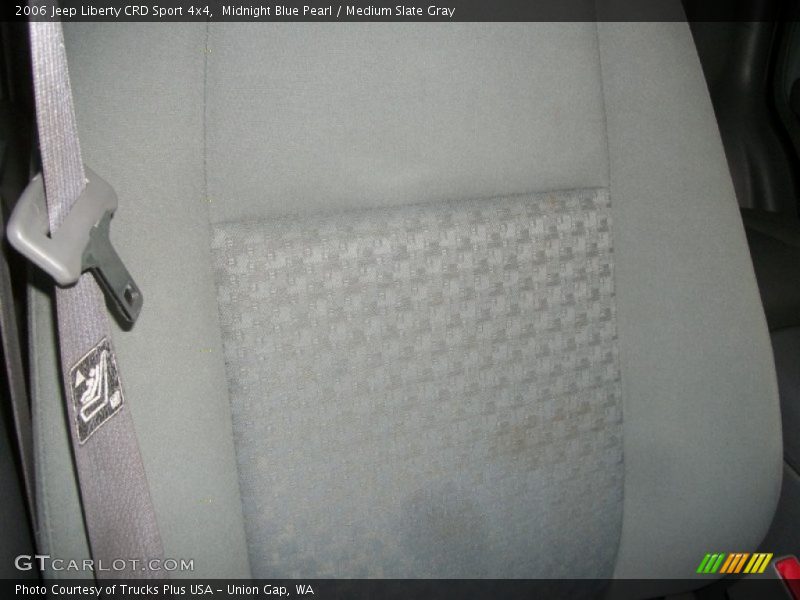 Midnight Blue Pearl / Medium Slate Gray 2006 Jeep Liberty CRD Sport 4x4