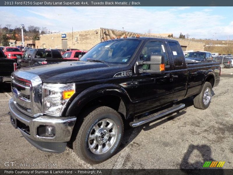 Tuxedo Black Metallic / Black 2013 Ford F250 Super Duty Lariat SuperCab 4x4