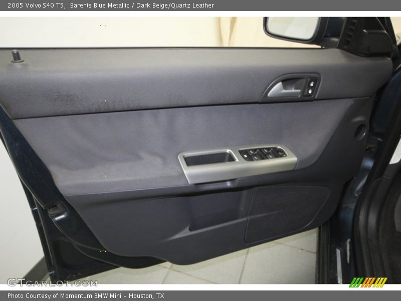 Barents Blue Metallic / Dark Beige/Quartz Leather 2005 Volvo S40 T5