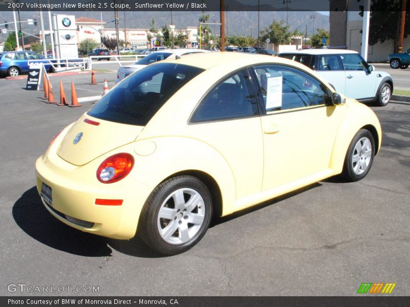 Sunflower Yellow / Black 2007 Volkswagen New Beetle 2.5 Coupe