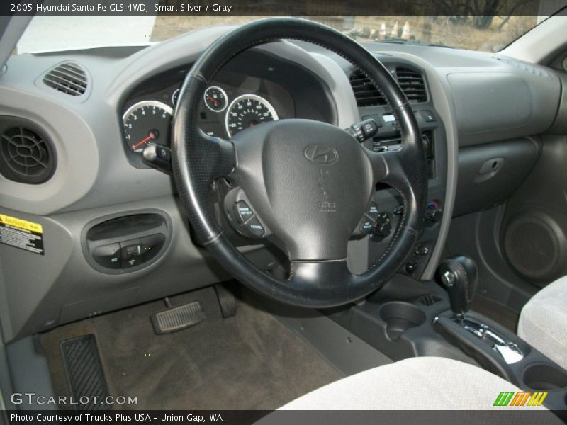 Smart Silver / Gray 2005 Hyundai Santa Fe GLS 4WD