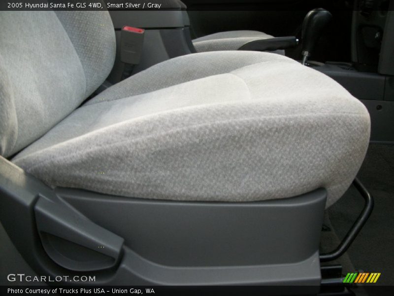 Smart Silver / Gray 2005 Hyundai Santa Fe GLS 4WD