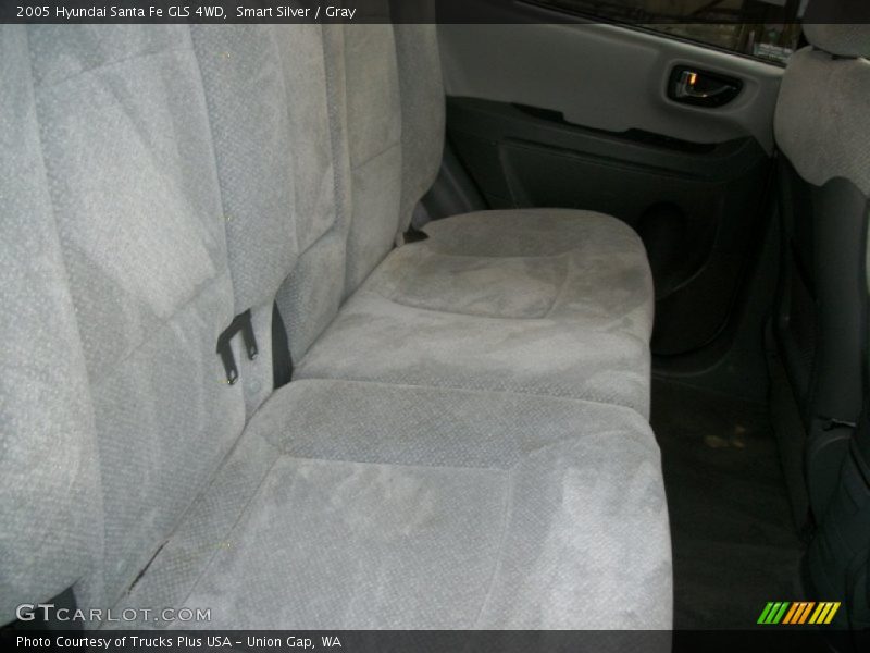 Smart Silver / Gray 2005 Hyundai Santa Fe GLS 4WD