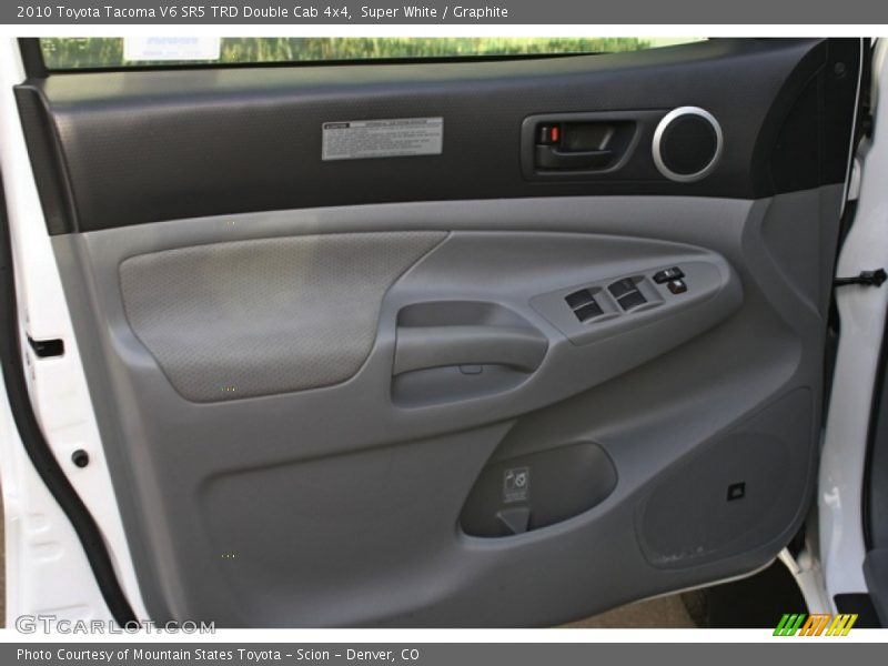 Super White / Graphite 2010 Toyota Tacoma V6 SR5 TRD Double Cab 4x4