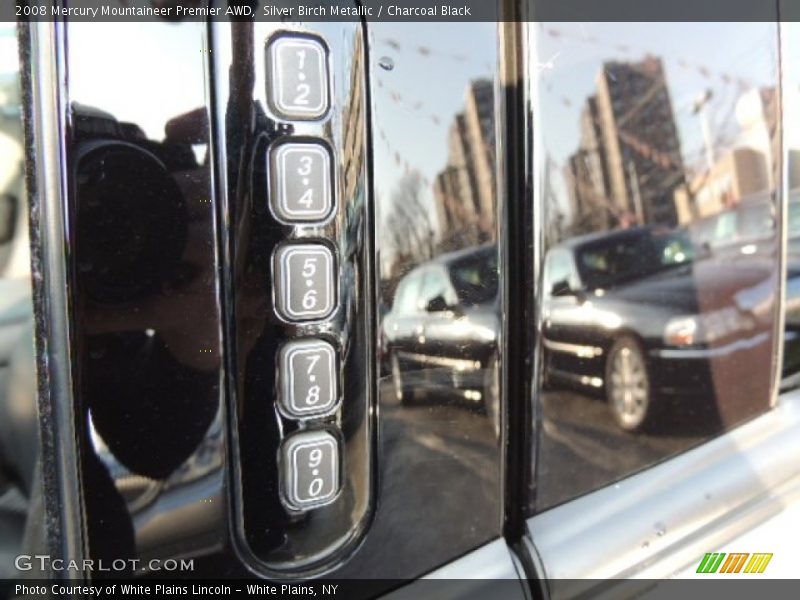 Silver Birch Metallic / Charcoal Black 2008 Mercury Mountaineer Premier AWD