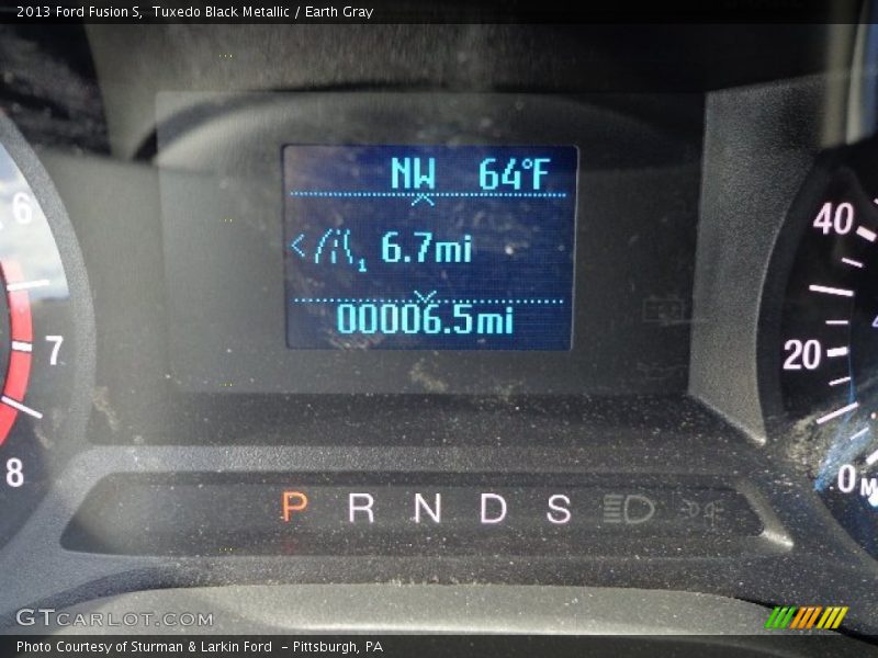 Tuxedo Black Metallic / Earth Gray 2013 Ford Fusion S