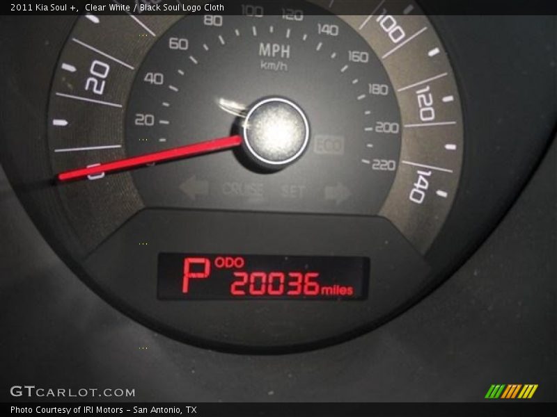 Clear White / Black Soul Logo Cloth 2011 Kia Soul +