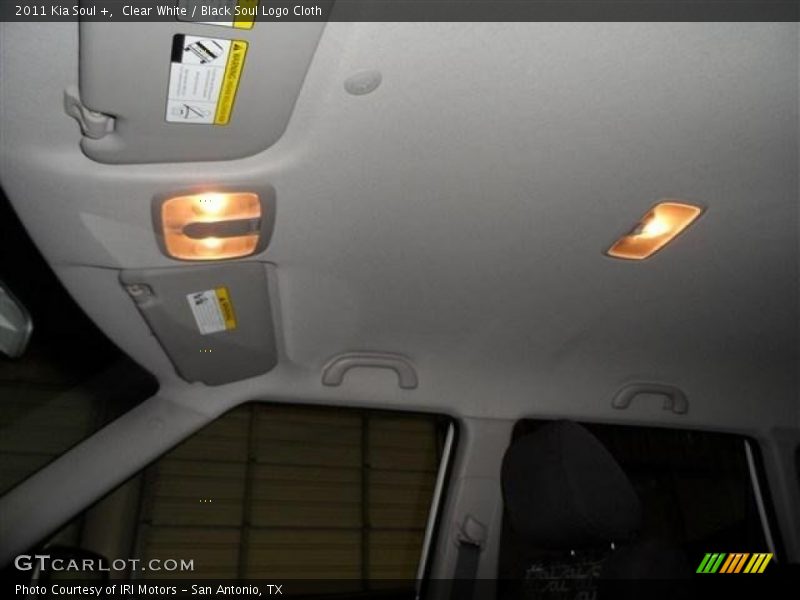 Clear White / Black Soul Logo Cloth 2011 Kia Soul +
