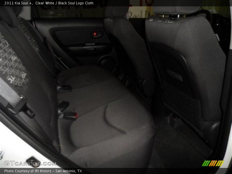 Clear White / Black Soul Logo Cloth 2011 Kia Soul +