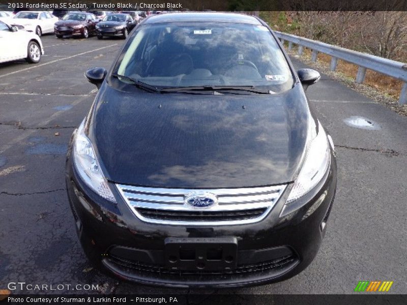 Tuxedo Black / Charcoal Black 2013 Ford Fiesta SE Sedan