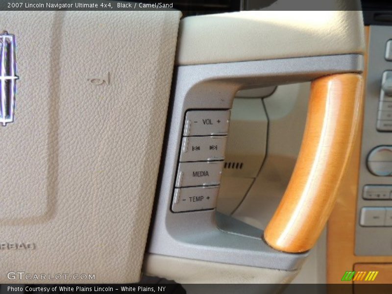 Black / Camel/Sand 2007 Lincoln Navigator Ultimate 4x4