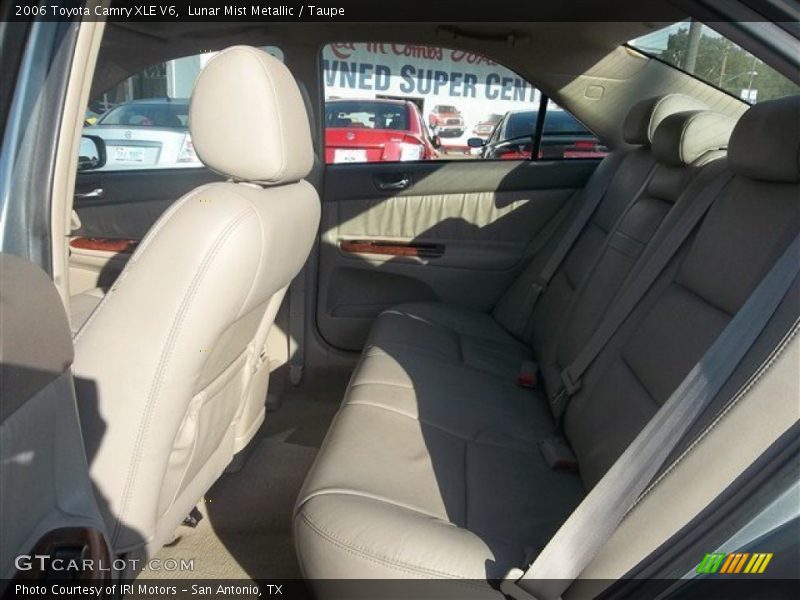 Lunar Mist Metallic / Taupe 2006 Toyota Camry XLE V6
