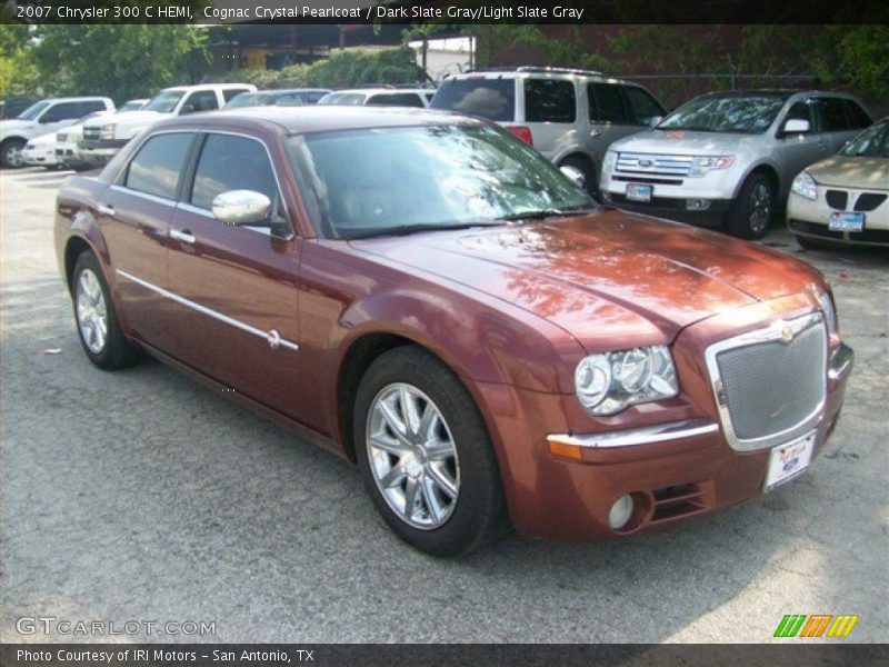 Front 3/4 View of 2007 300 C HEMI