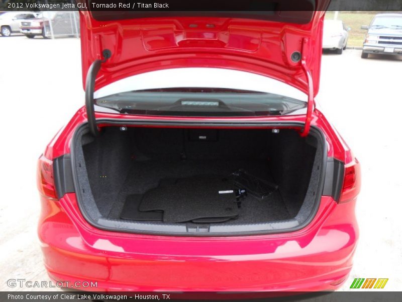 Tornado Red / Titan Black 2012 Volkswagen Jetta GLI