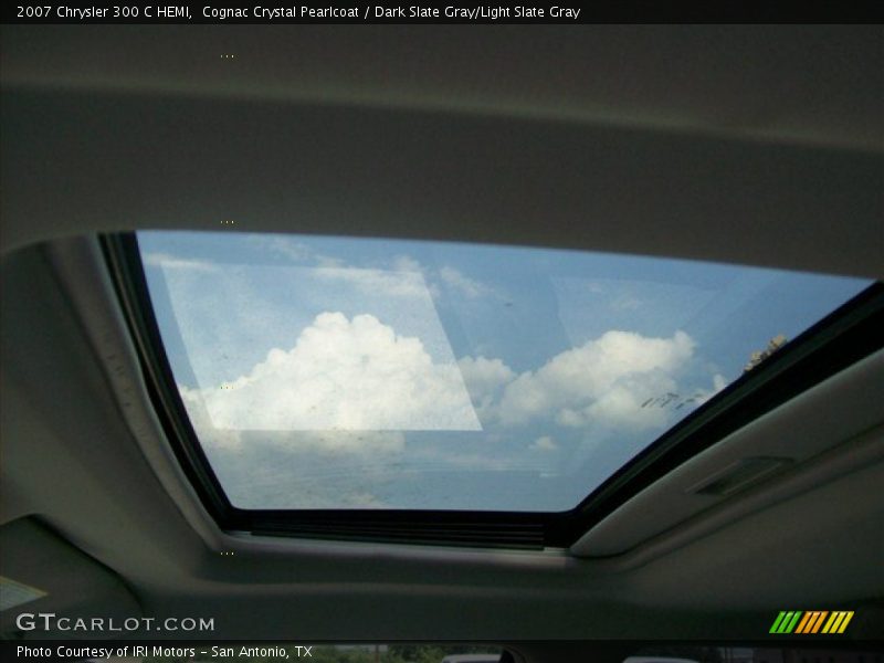Sunroof of 2007 300 C HEMI