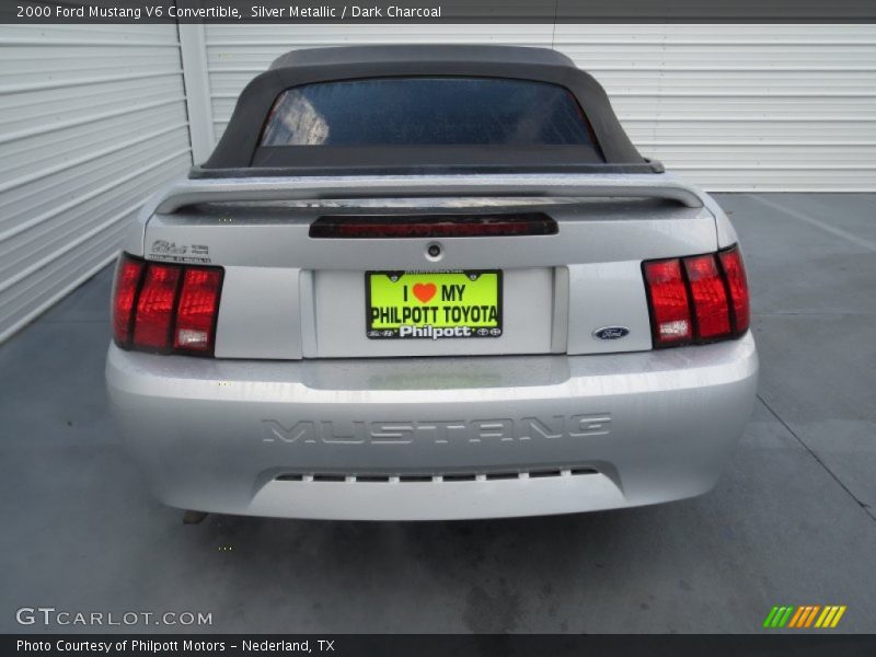 Silver Metallic / Dark Charcoal 2000 Ford Mustang V6 Convertible