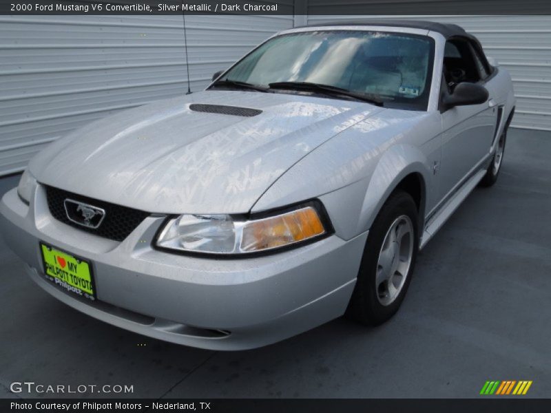 Silver Metallic / Dark Charcoal 2000 Ford Mustang V6 Convertible