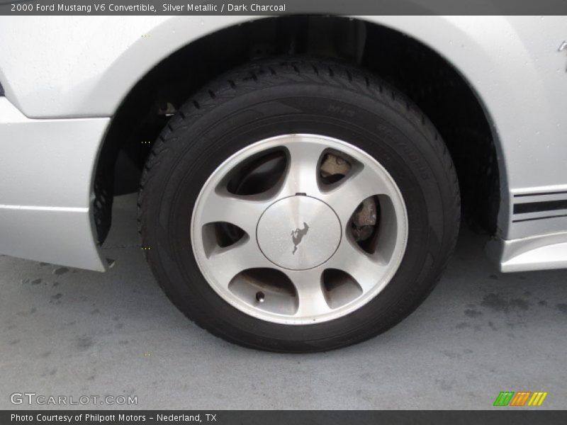 Silver Metallic / Dark Charcoal 2000 Ford Mustang V6 Convertible