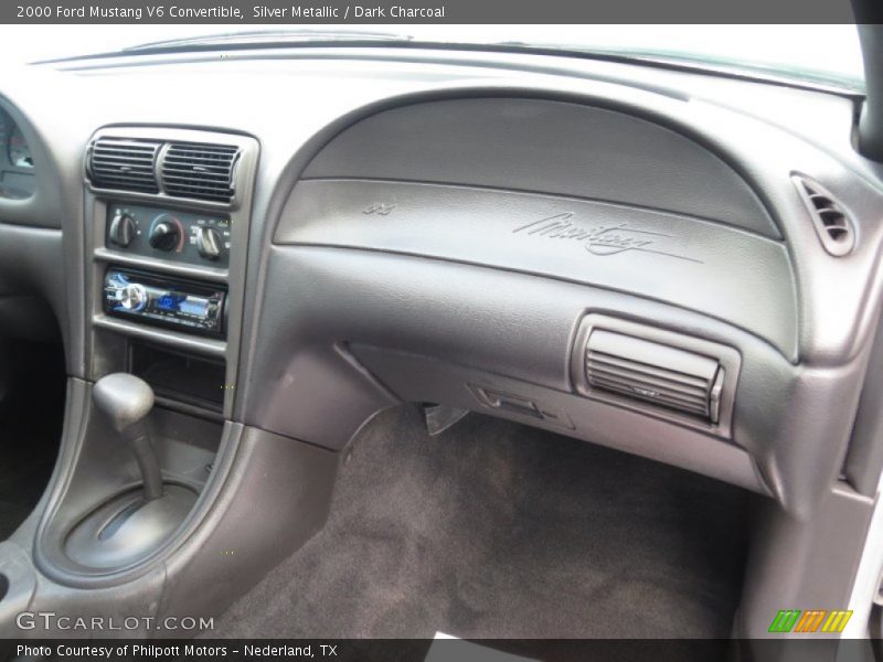 Silver Metallic / Dark Charcoal 2000 Ford Mustang V6 Convertible