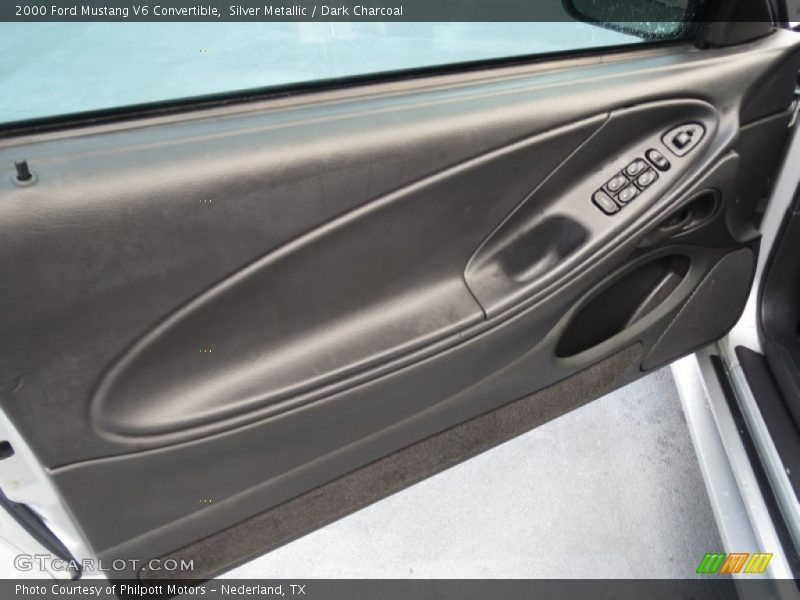 Silver Metallic / Dark Charcoal 2000 Ford Mustang V6 Convertible