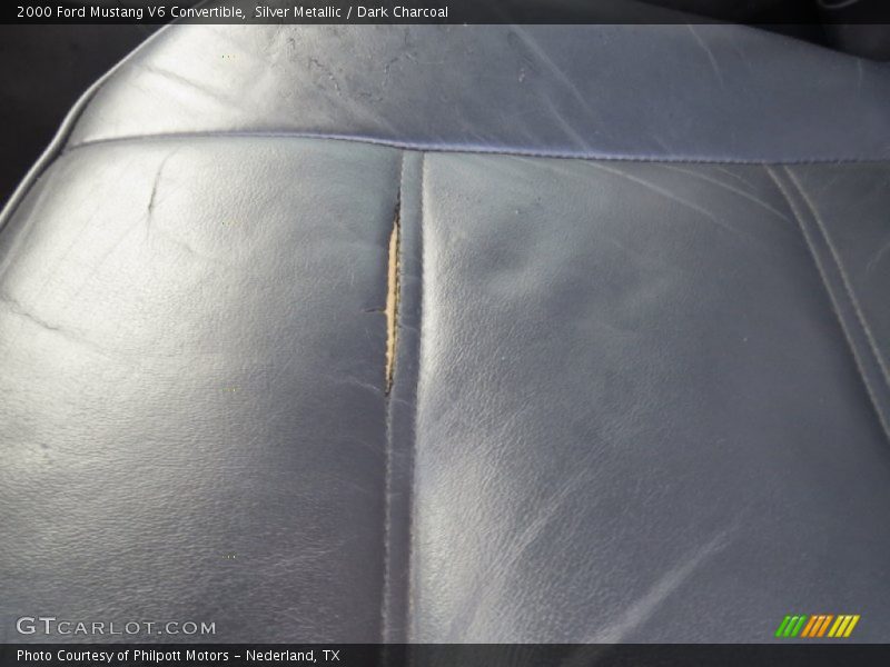 Silver Metallic / Dark Charcoal 2000 Ford Mustang V6 Convertible