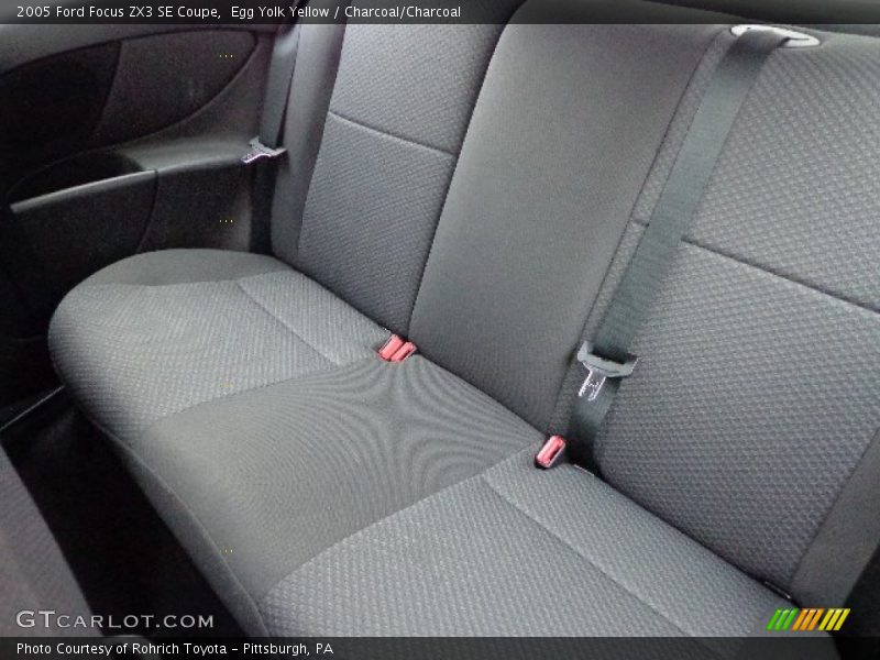 Egg Yolk Yellow / Charcoal/Charcoal 2005 Ford Focus ZX3 SE Coupe