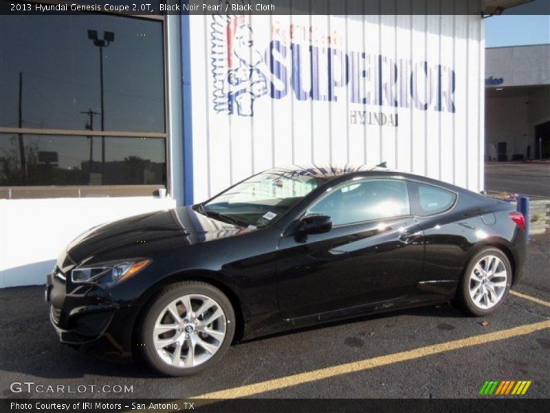 Black Noir Pearl / Black Cloth 2013 Hyundai Genesis Coupe 2.0T