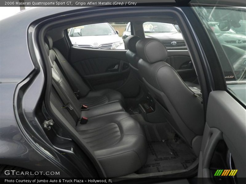 Grigio Alfieri Metallic (Grey) / Grey 2006 Maserati Quattroporte Sport GT