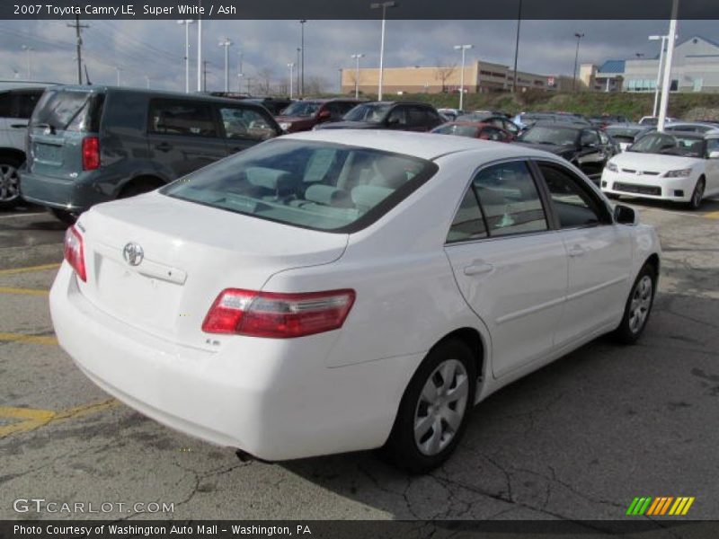 Super White / Ash 2007 Toyota Camry LE