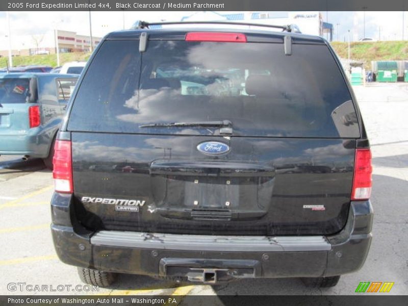 Black Clearcoat / Medium Parchment 2005 Ford Expedition Limited 4x4