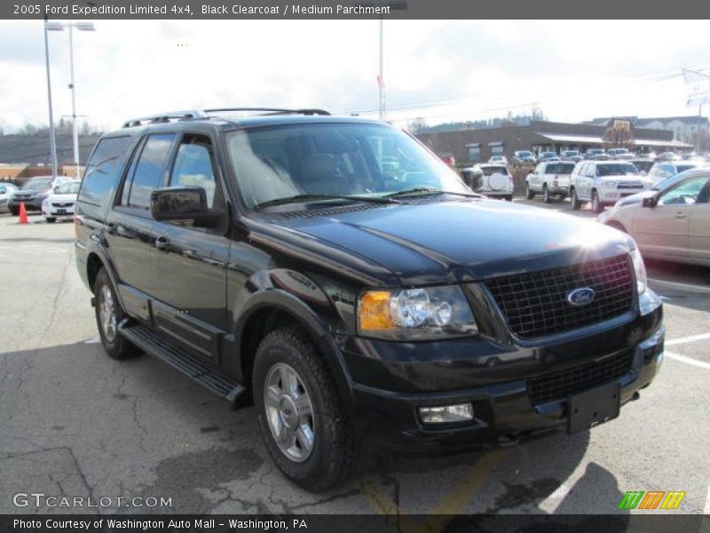 Black Clearcoat / Medium Parchment 2005 Ford Expedition Limited 4x4