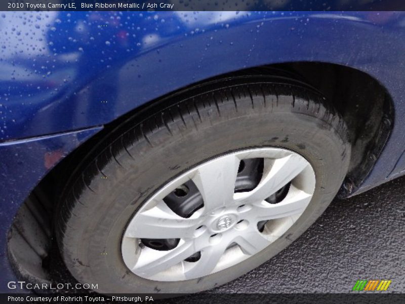 Blue Ribbon Metallic / Ash Gray 2010 Toyota Camry LE