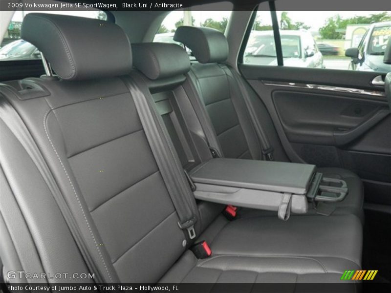 Black Uni / Anthracite 2009 Volkswagen Jetta SE SportWagen