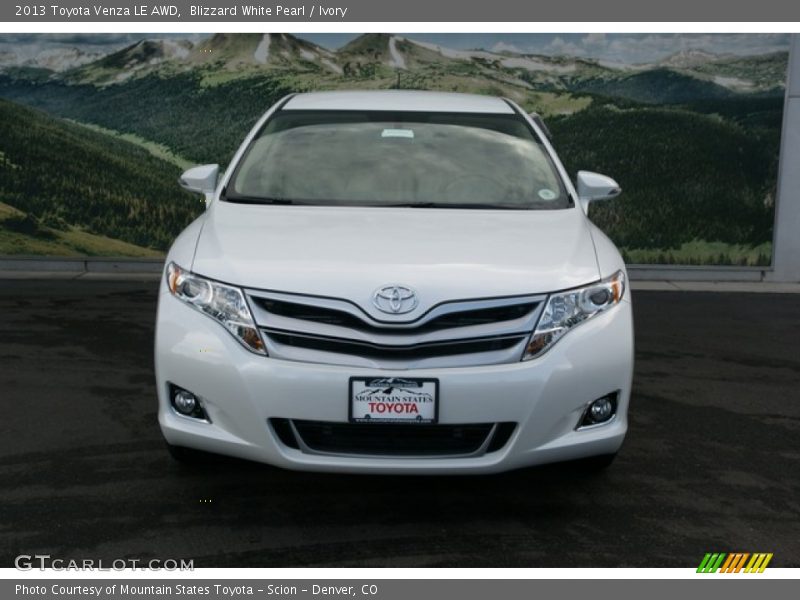 Blizzard White Pearl / Ivory 2013 Toyota Venza LE AWD