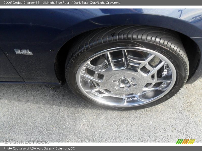 Midnight Blue Pearl / Dark Slate Gray/Light Graystone 2006 Dodge Charger SE