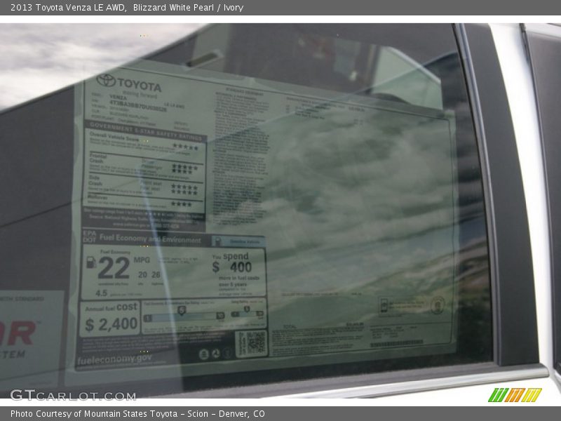 Blizzard White Pearl / Ivory 2013 Toyota Venza LE AWD